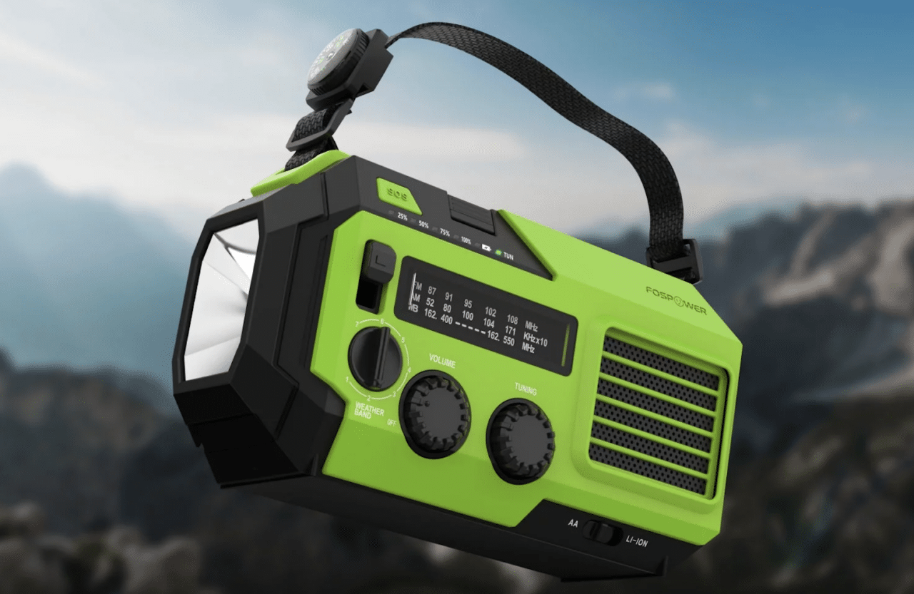 flashlight with built-in weather radio, siren and more